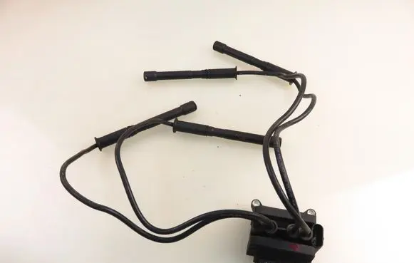 Renault Clio III High voltage ignition coil 16148850004