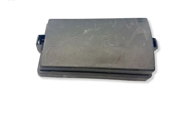 Skoda Octavia Mk3 (5E) Fuse box cover 5Q0937132B
