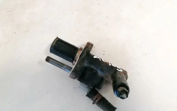 Mazda 323 Clutch master cylinder