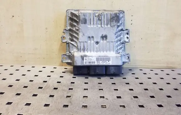 Citroen DS4 Engine control unit/module 9800268980 9666681180