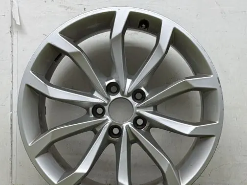 Audi A4 S4 B9 R18 alloy rim 8W0601025H