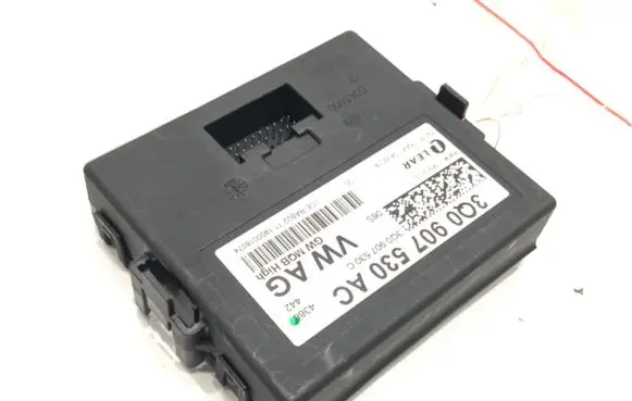 Skoda Octavia Mk3 (5E) Gateway control module 3Q0907530AC