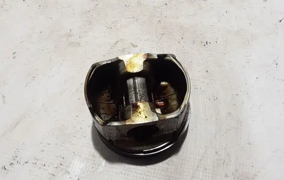 Mazda CX-5 II Piston with connecting rod SHY511SA0