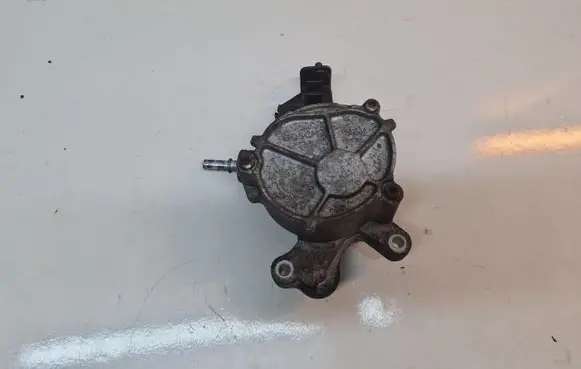 Citroen C8 Vacuum pump D1651C1