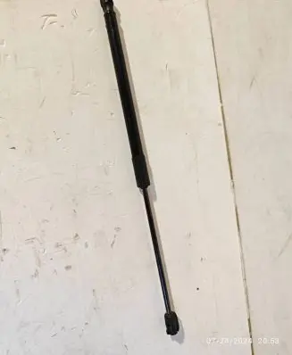 KIA Soul Tailgate/trunk strut/damper 81831KK000