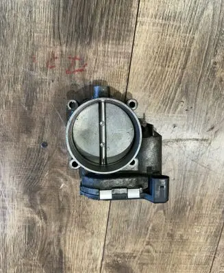 Audi Q7 4L Throttle valve 0280750047 077133062A 68613