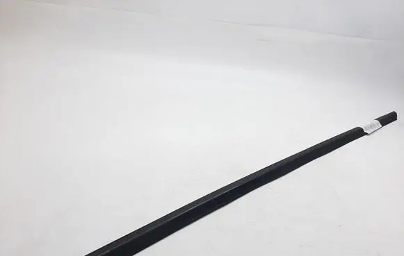 Volkswagen Scirocco Rear door trim (molding) 1K8837477B
