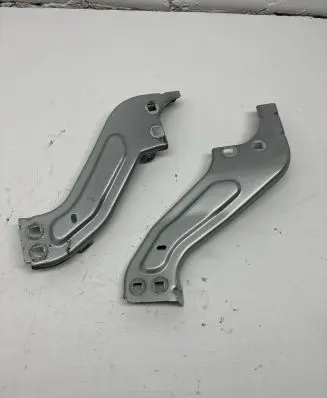 Radiator support slam panel bracket