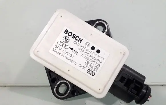 Audi A4 S4 B8 8K ESP acceleration yaw rate sensor 8K0907637C