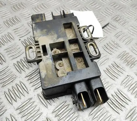 Land Rover Discovery 5 Current control relay KPLA14M726FB