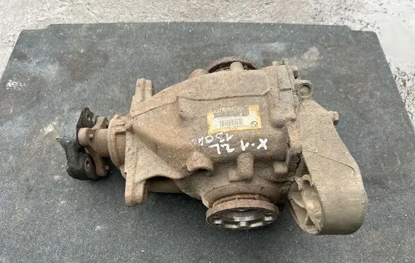 BMW X1 E84 Rear differential 7592938