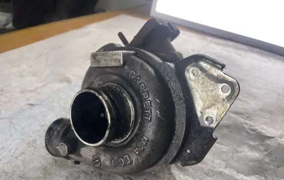 Jeep Cherokee III KJ Turbo 35242126G 7719531 KE0007241