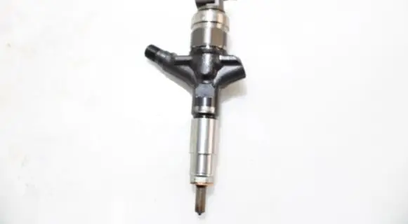 Subaru Legacy Fuel injector 16613AA020