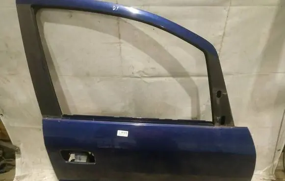 Opel Zafira A Front door MELYNOS