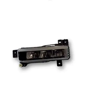 BMW 1 F40 Front fog light 63177471081 7471081