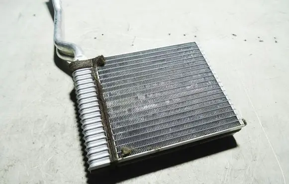 Volvo C30 Heater blower radiator 18476