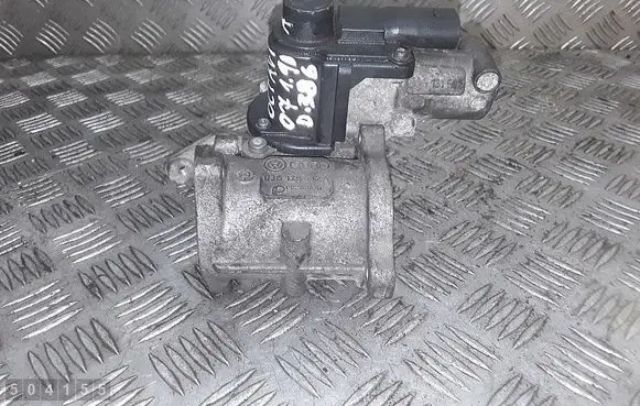 Skoda Octavia Mk2 (1Z) EGR valve cooler 03g129637a