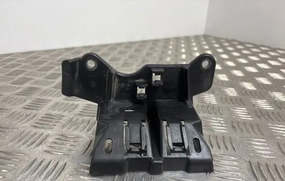 Peugeot Expert Other engine bay part 9814736280
