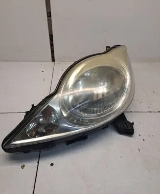 Peugeot 107 Headlight/headlamp 811500H030