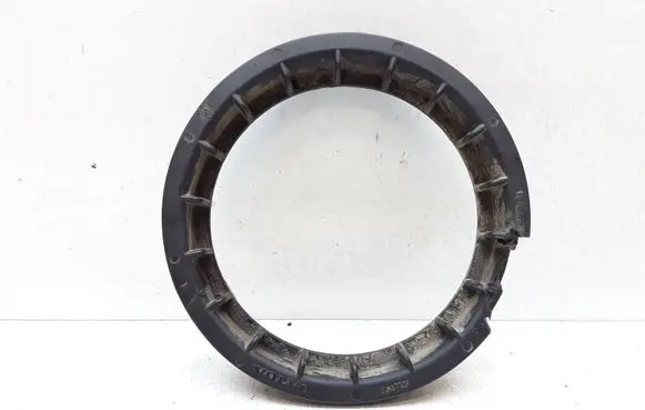 Volvo S60 In tank fuel pump screw locking ring/nut 8649739