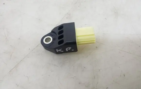 Lexus IS III XE30 Airbag deployment crash/impact sensor 8983112040