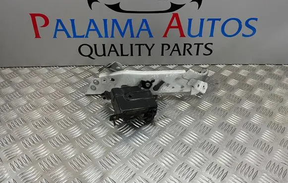 Mazda CX-5 Fender mounting bracket KD5352240