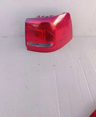 Volkswagen Sharan Rear/tail lights 7N0945096E