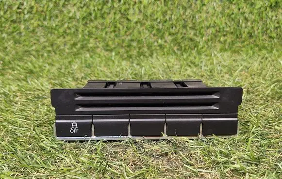 Volkswagen Tiguan Traction control (ASR) switch 5N1927132AF