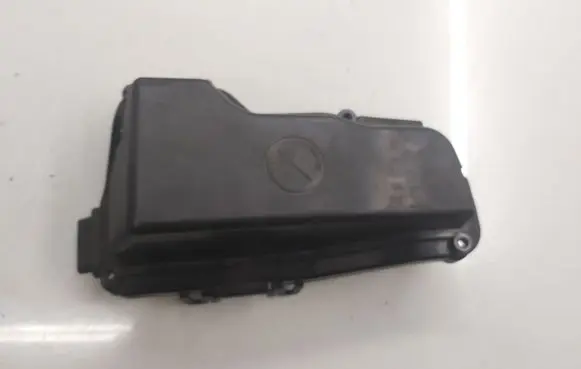 BMW 5 F10 F11 Fuse box cover 7555155