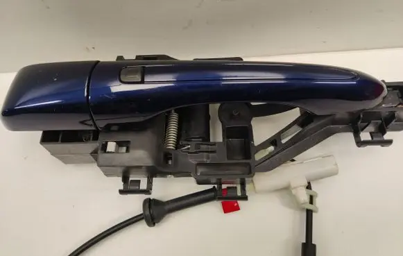 Chrysler Pacifica Sliding door exterior handle 