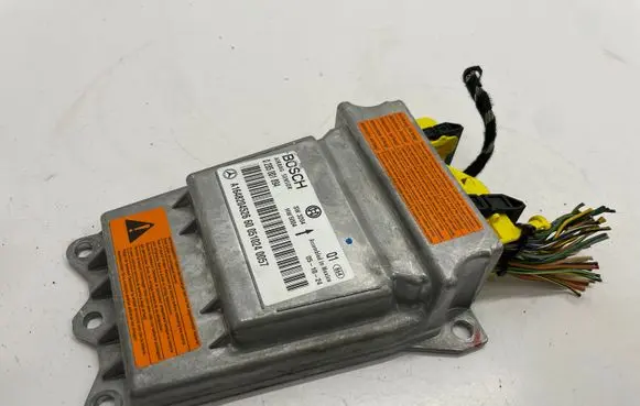 Mercedes-Benz R W251 Airbag control unit/module A1648204526 0285001894