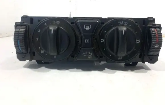 Mercedes-Benz E W210 Climate control unit 2108303185