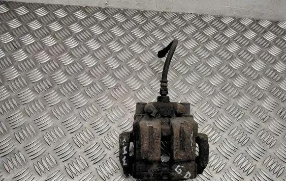BMW 1 E81 E87 Rear brake caliper