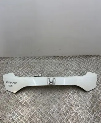 Honda Civic X Tailgate trim 32139TGLE002 74890TGGZZ00