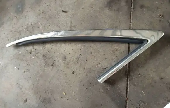 Audi A8 S8 D2 4D Rear side glass trim 4d0853345b