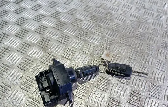 Audi A6 S6 C6 4F Ignition lock 4F0909131 4F0910131 33301301