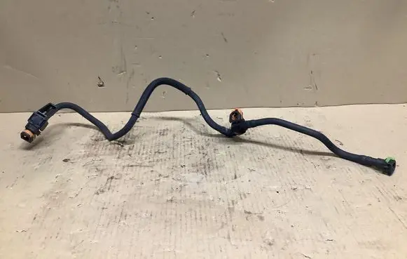 Lexus ES VII XZ10 Fuel line pipe 