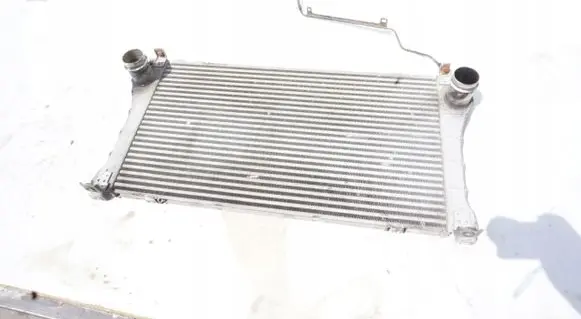 Toyota Auris 150 Intercooler radiator