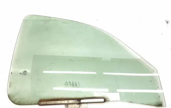 Ligier JS 50 Front door window/glass (coupe) 