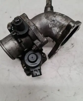 Toyota Corolla E120 E130 Throttle valve 8967221020