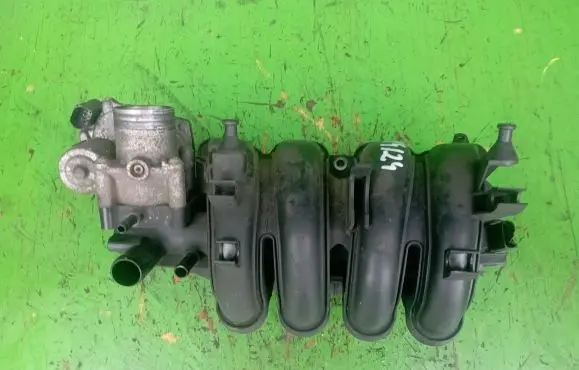Seat Ibiza III (6L) Intake manifold