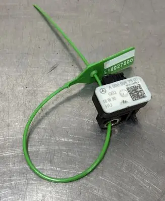 Mercedes-Benz A W177 Airbag deployment crash/impact sensor A0009057802