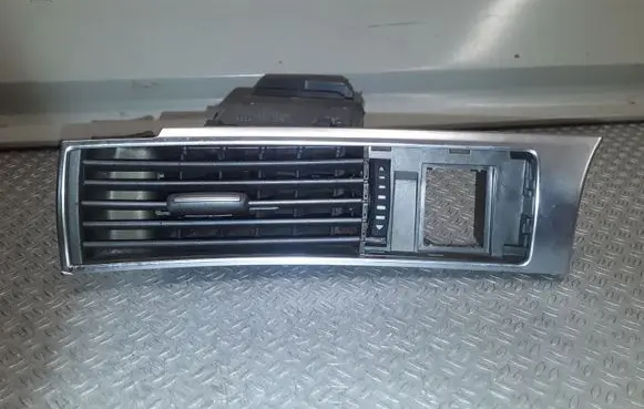 Audi A6 S6 C6 4F Dashboard side air vent grill/cover trim 4F1820901A