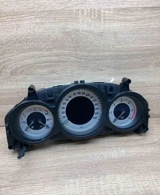 Mercedes-Benz C W204 Speedometer (instrument cluster) A2049004408 A2C53435305