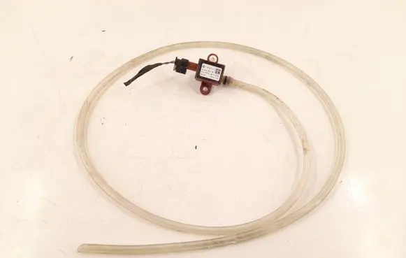 Mercedes-Benz GLC X253 C253 Airbag deployment crash/impact sensor 2539052100 2539056303