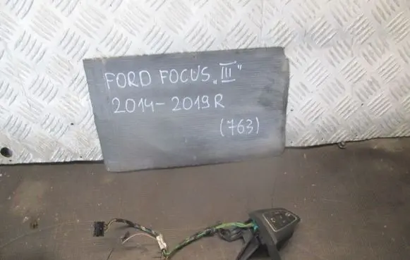 Ford Focus Tailgate/trunk/boot open switch 