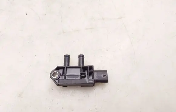 Volkswagen Transporter - Caravelle T6 Exhaust gas pressure sensor 04L906051AB 136518664