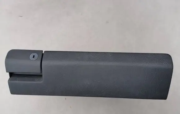 Mercedes-Benz C W202 Glove box