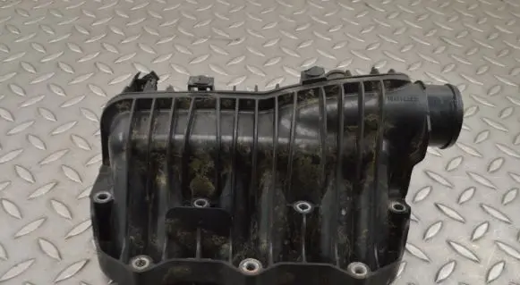 Ford Focus Intake manifold 1047092S01