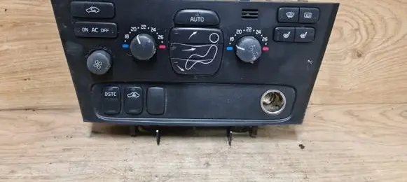 Volvo S60 Climate control unit 8691876